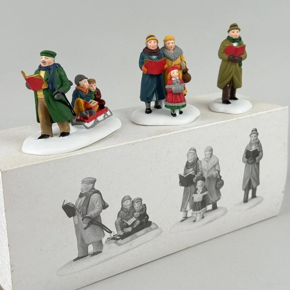 Department 56 Caroling Thru The City Heritage‎ Village #55484 Set NOS
